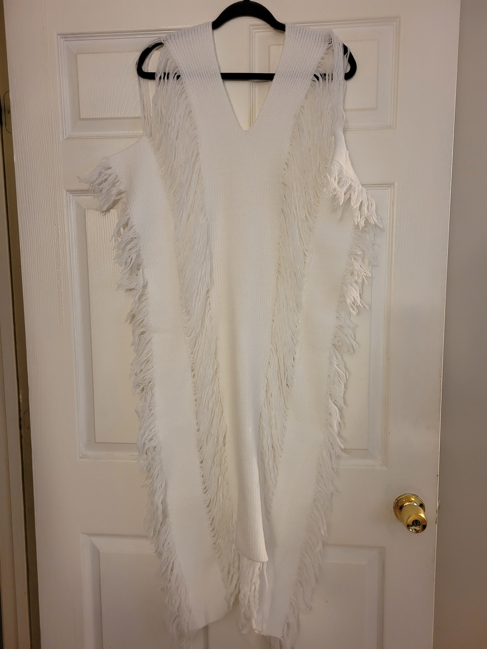 White Fringe Knit Sleeveless Duster